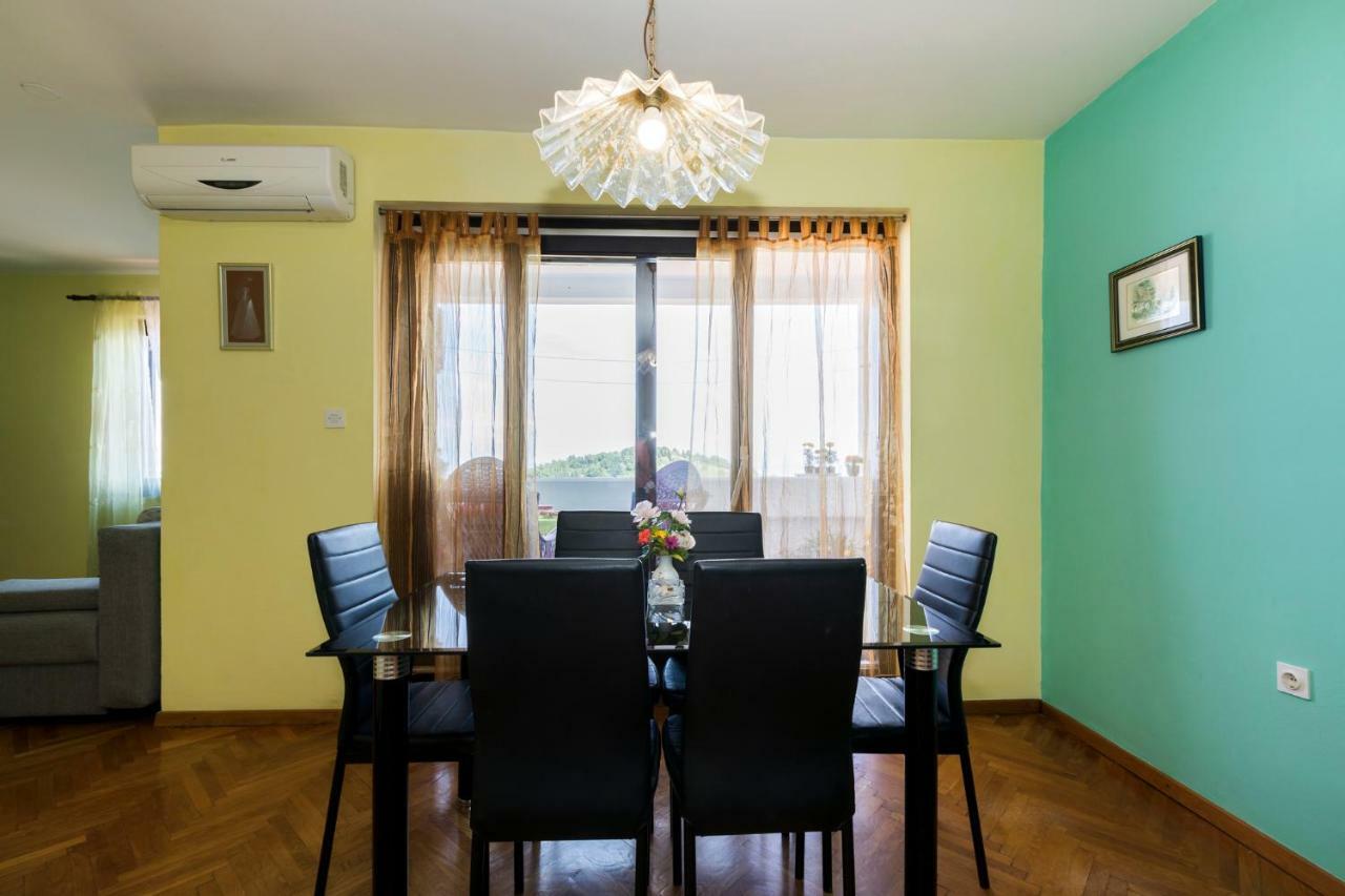 Slavica Apartman Mali Lošinj Kültér fotó